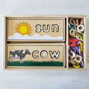 Melissa & Doug Wooden Spelling Board - Yellow, Black, Green